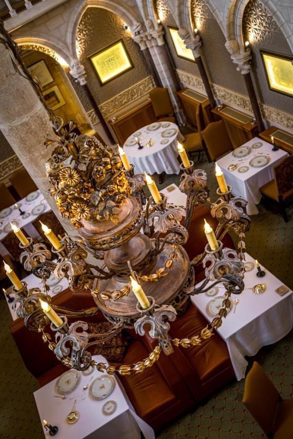 Готель Abbaye De La Bussiere Екстер'єр фото
